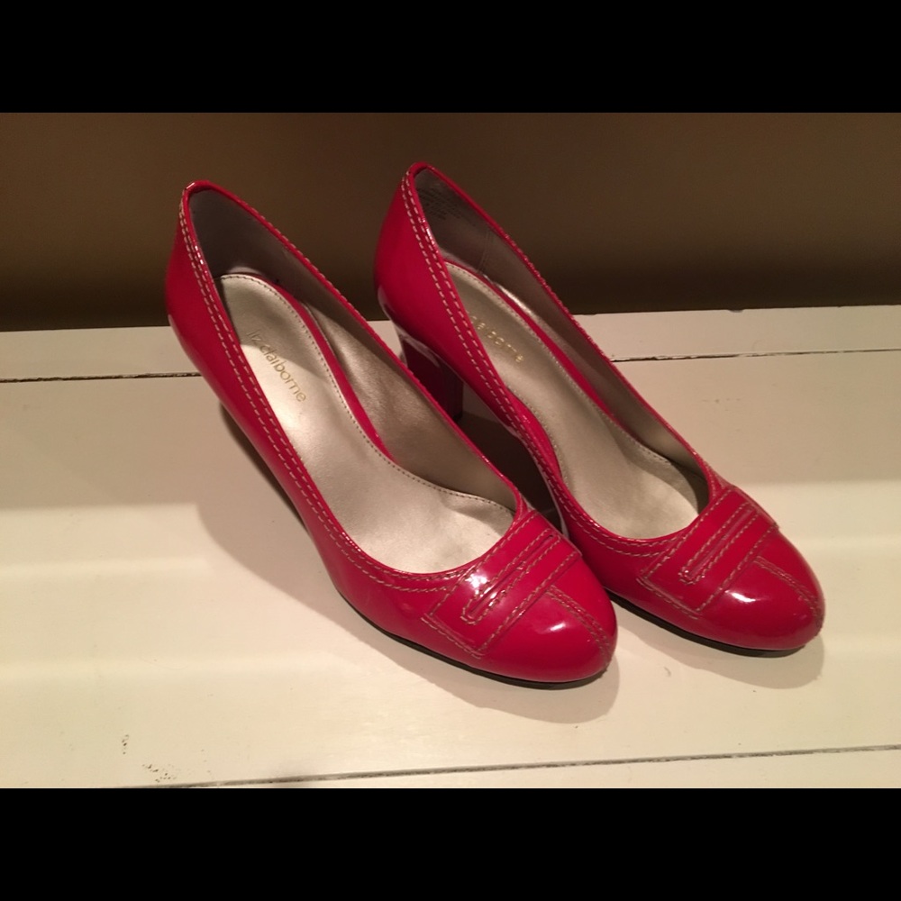 Liz Claiborne Classic Ladie’s Red Jordana Pump